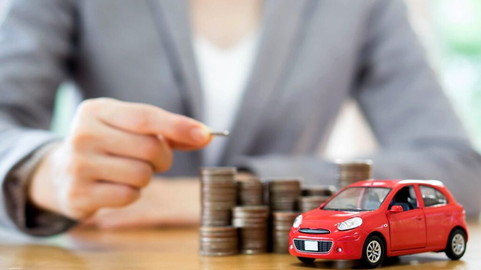 How to Save Money on Your Car Insurance Policy 2 Untitled design 2025 06 03T121424.580